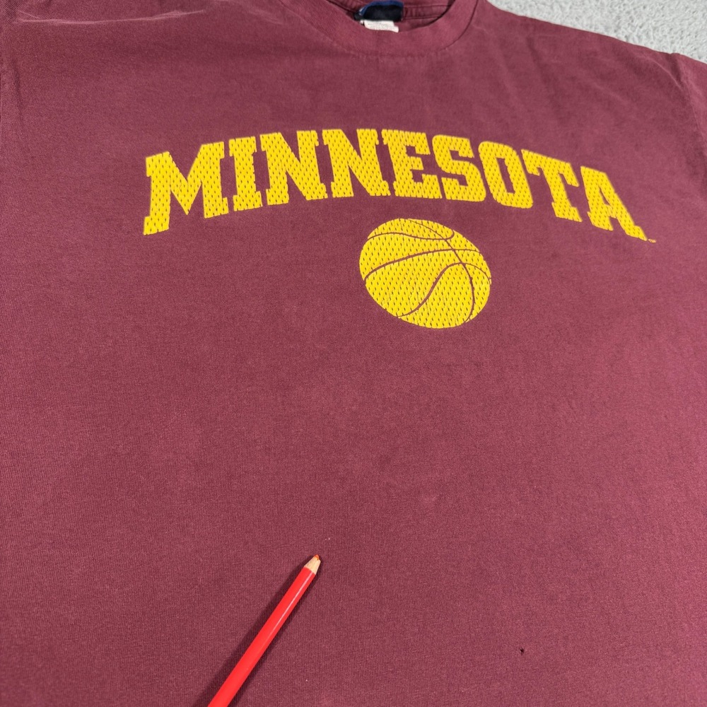 University Of Minnesota Basketball T-Shirt Size XL Golden Gophers NCAA - Picture 8 of 10